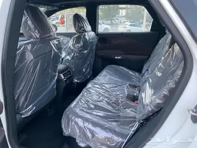 لكزس RX 350 BB 2025بريمي (ابيض -تيتانيوم - اسود). 18