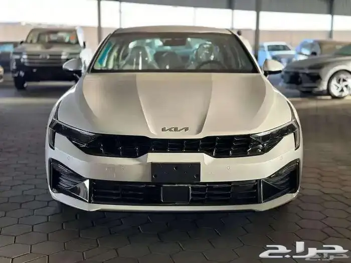 كيا k5 استاندر مطور بصمه موديل 2035 كاش وتقسيط 0