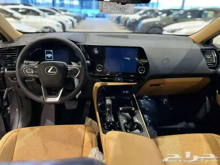 لكزس ( NX 350 AA ) موديل 2025 1
