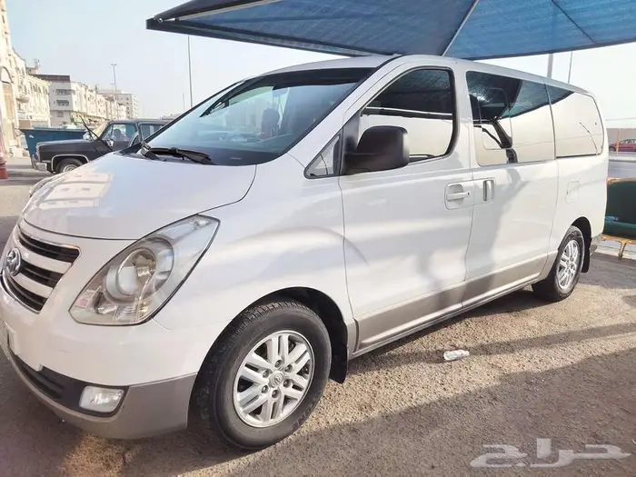 توصيل مشاوير بالشهر و اليوميه سيارة هونداي H1 0