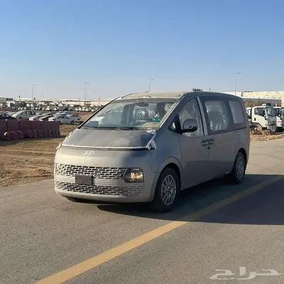 هيونداي ستاريا 2025 2
