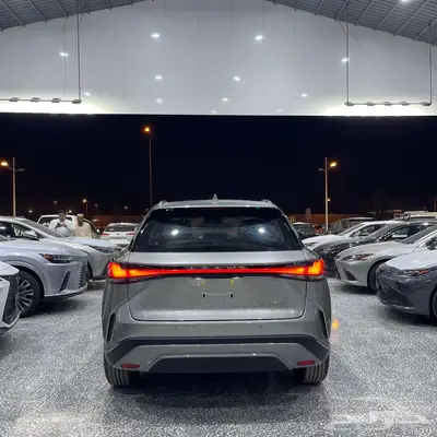 لكزس RX 350 H 2025 3