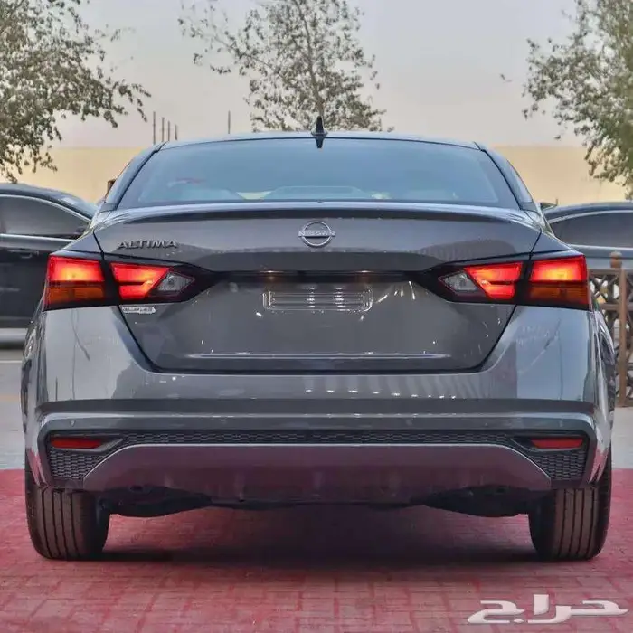 نيسان التيما ستاندر 2025 3