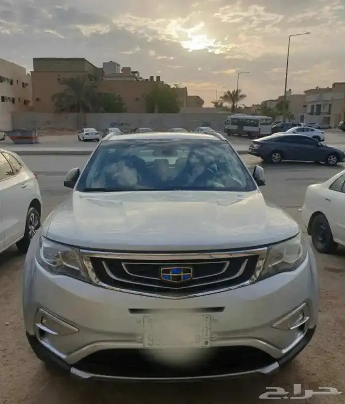 مكنيك سيارات صيني 11