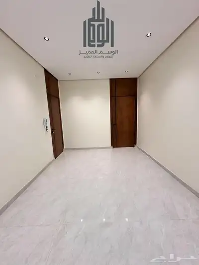 للبيع ملحق بحي الصفا مصعد راكب 5