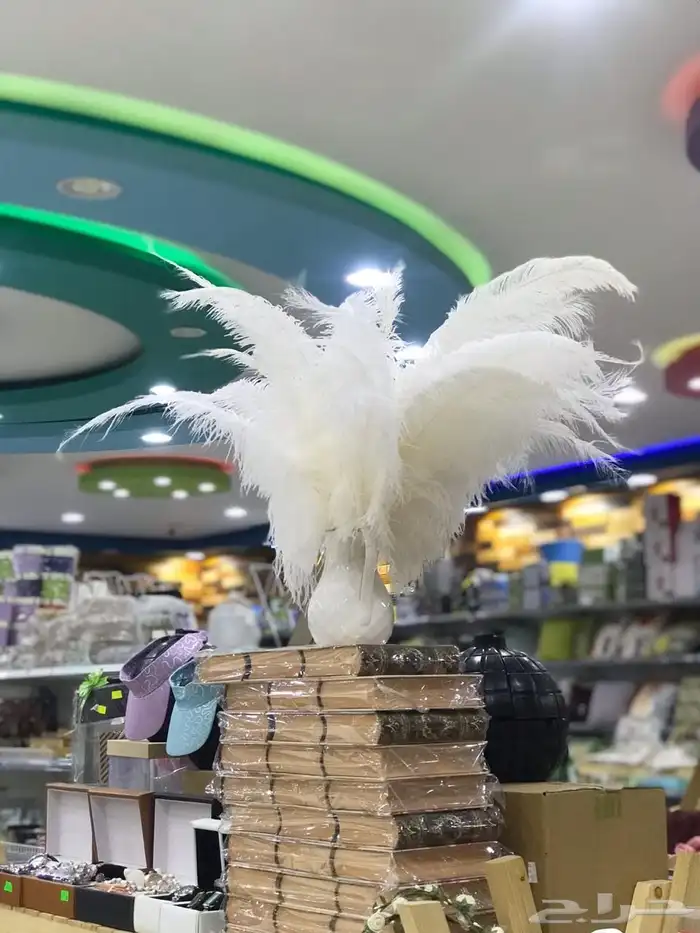بضاعة محلات تخفيضات و غالي للبيع العاجل بسعر ربع التكلفة 77