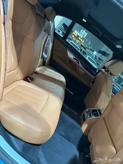 بي ام دبليو 730i 2020 . رصد الفخامة 35