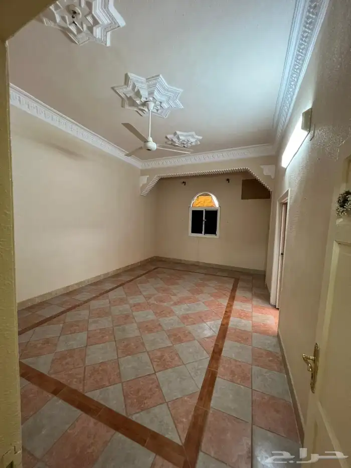 عماره دورين وملحق للبيع في العقيق 15