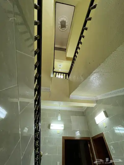 عماره دورين وملحق للبيع في العقيق 9