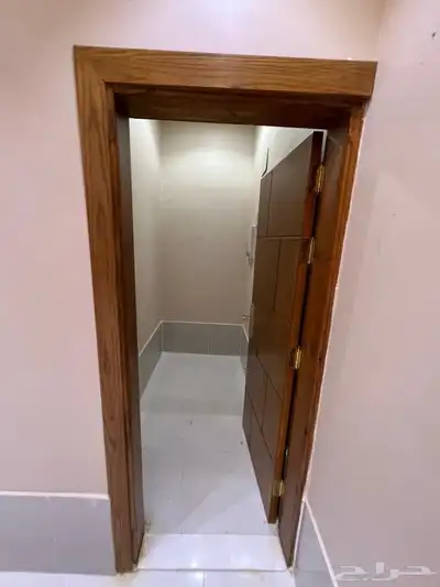 عماره دورين وملحق للبيع في العقيق 0