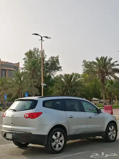 شفروليه ترافيرس موديل 2012 نظيف 18