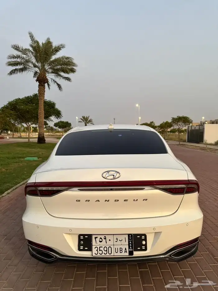 هيونداي ازيرا 2021 6