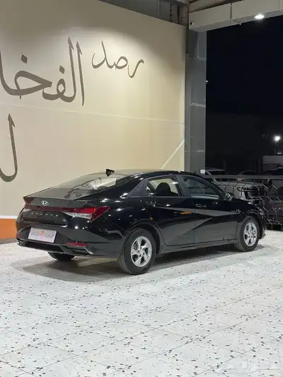 النترا 2021 نص فل اسود . رصد الفخامة 11