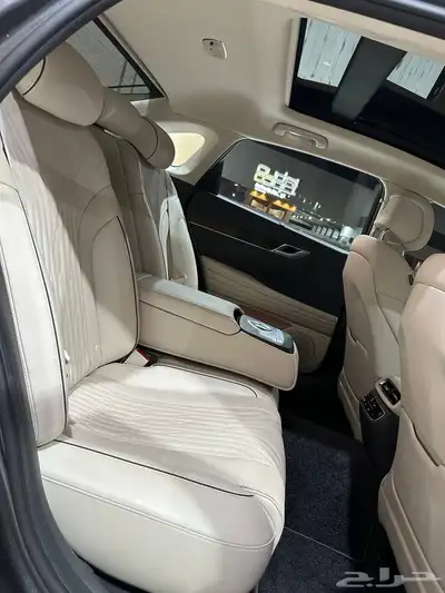 جينيسس G80 بلاتينيوم 2021 . رصد الفخامة 35
