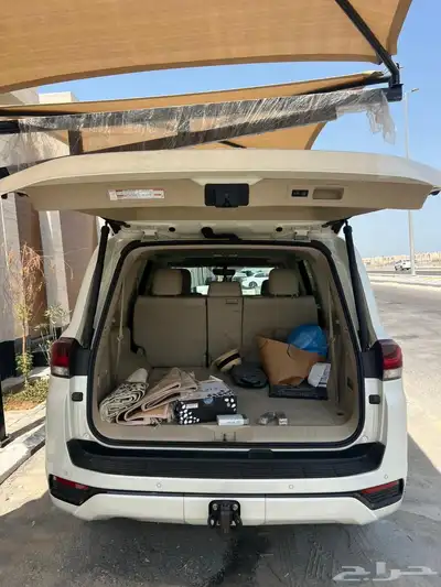 لاندكروزر 2022 ديزل GXR L4 10