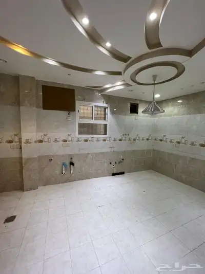 عماره دورين وملحق للبيع في العقيق 8