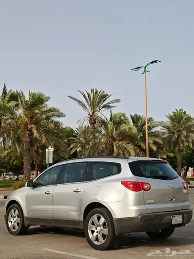 شفروليه ترافيرس موديل 2012 نظيف 17