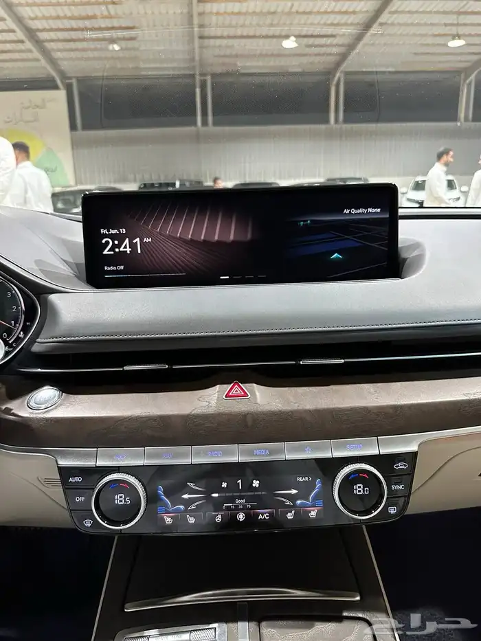 جينيسس G80 بلاتينيوم 2021 . رصد الفخامة 24