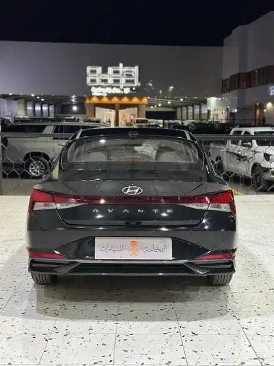 النترا 2021 نص فل اسود . رصد الفخامة 9