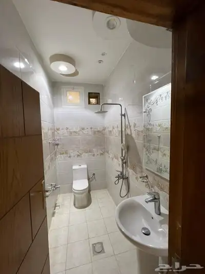 عماره دورين وملحق للبيع في العقيق 11