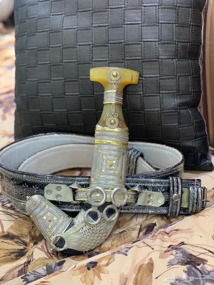 جنبية زراف كفو مطليه موية ذهب 3