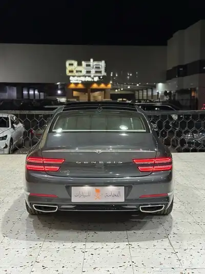 جينيسس G80 بلاتينيوم 2021 . رصد الفخامة 10