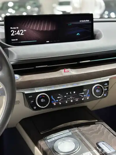 جينيسس G80 بلاتينيوم 2021 . رصد الفخامة 29
