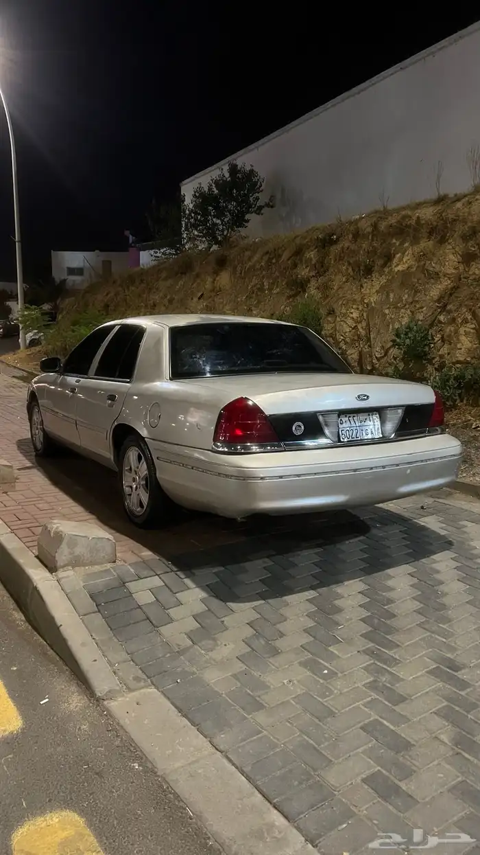 فورد فكتوريا 2005 فل كامل 14