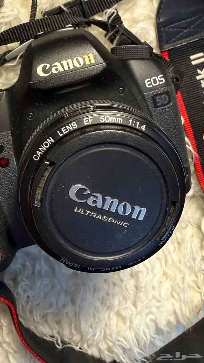 كاميرا مع ثلاث عدسات Canon 5D Mark ll 0