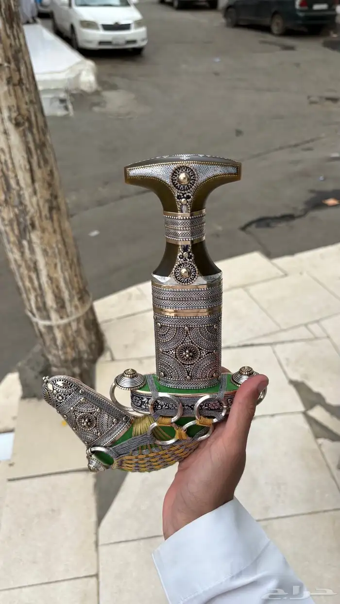 جنبيه وخنجر 0