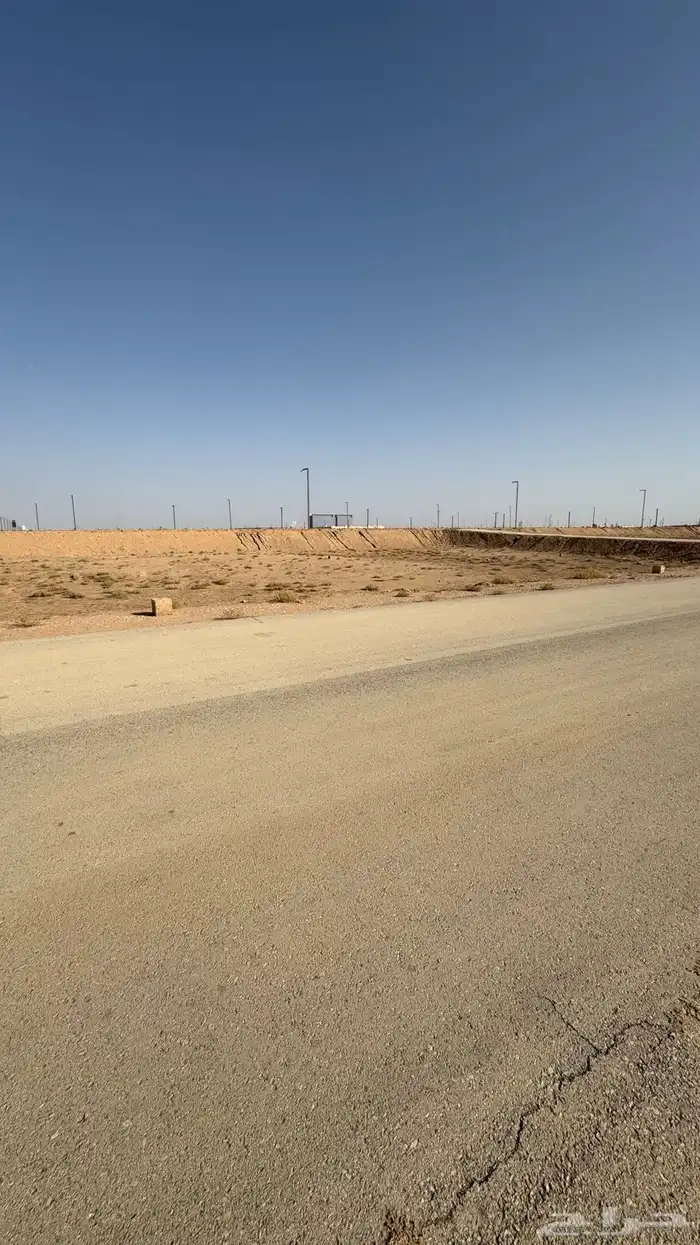 قطعة سكنية الليوان 120 الف بالقرب من مطار وجامعة القصيم 0