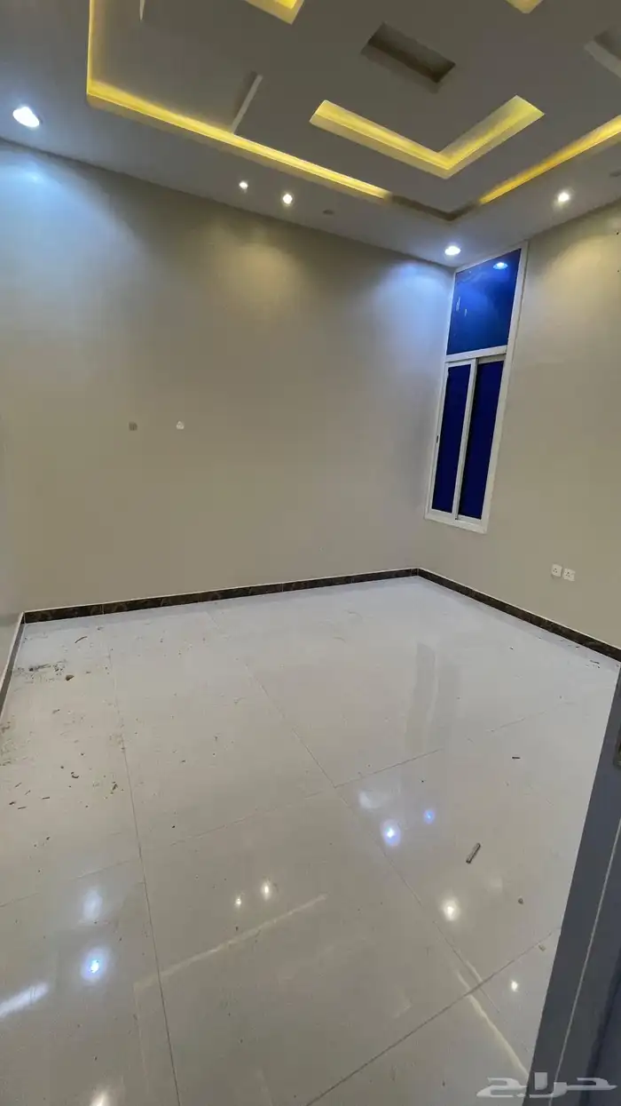 فيلا للإيجار تنال الرمال 7