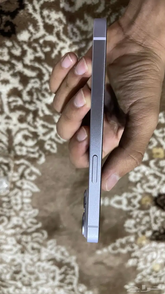آيفون 14 العادي 5