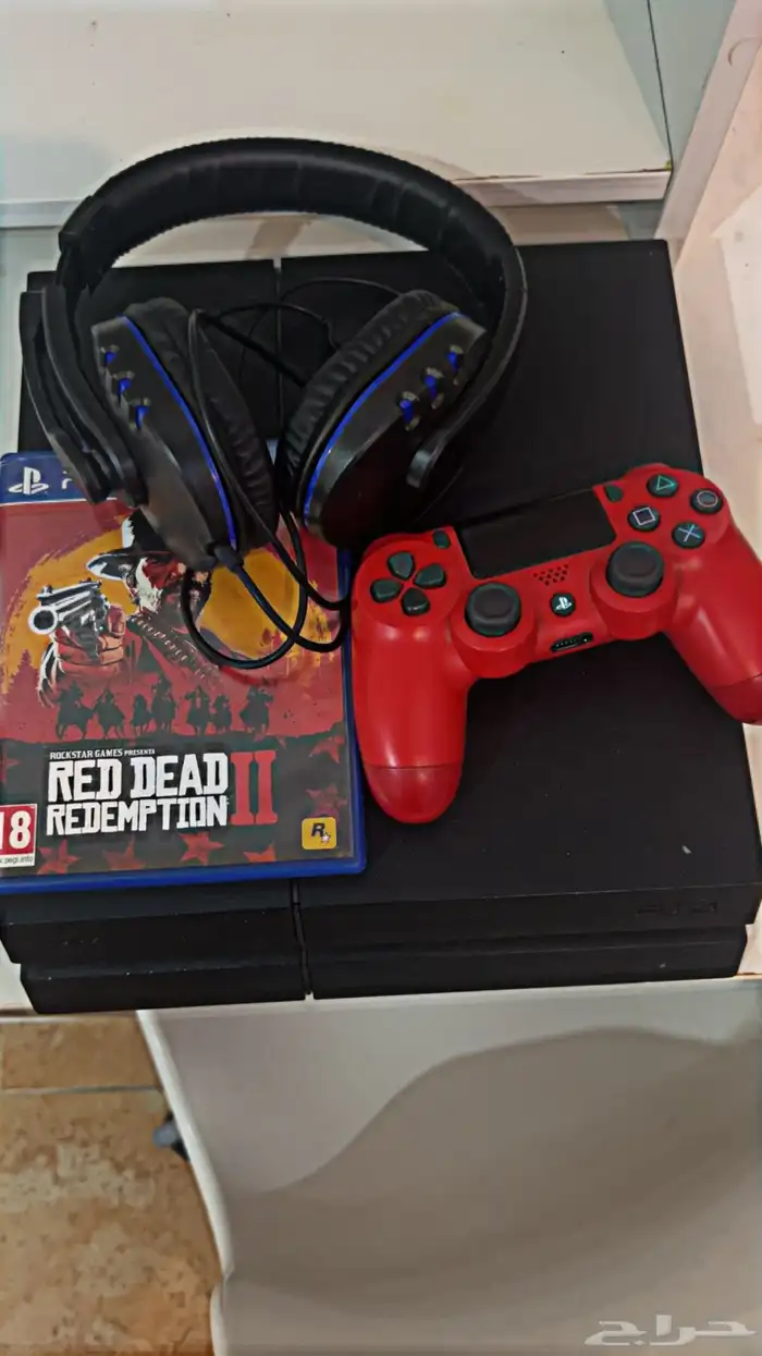 سوني 4 فات مع يد سوني اصلية وسماعة لل سوني وشريط توم رايدر 0