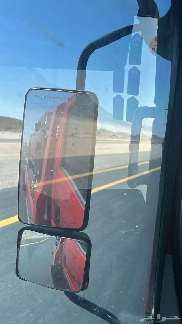 سطحه من الجنوب الى الرياض 0