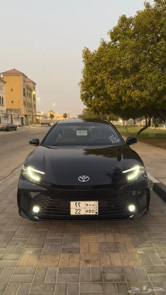 للبيع كامري 2025 LE بنزين ( ما شاء الله) 12