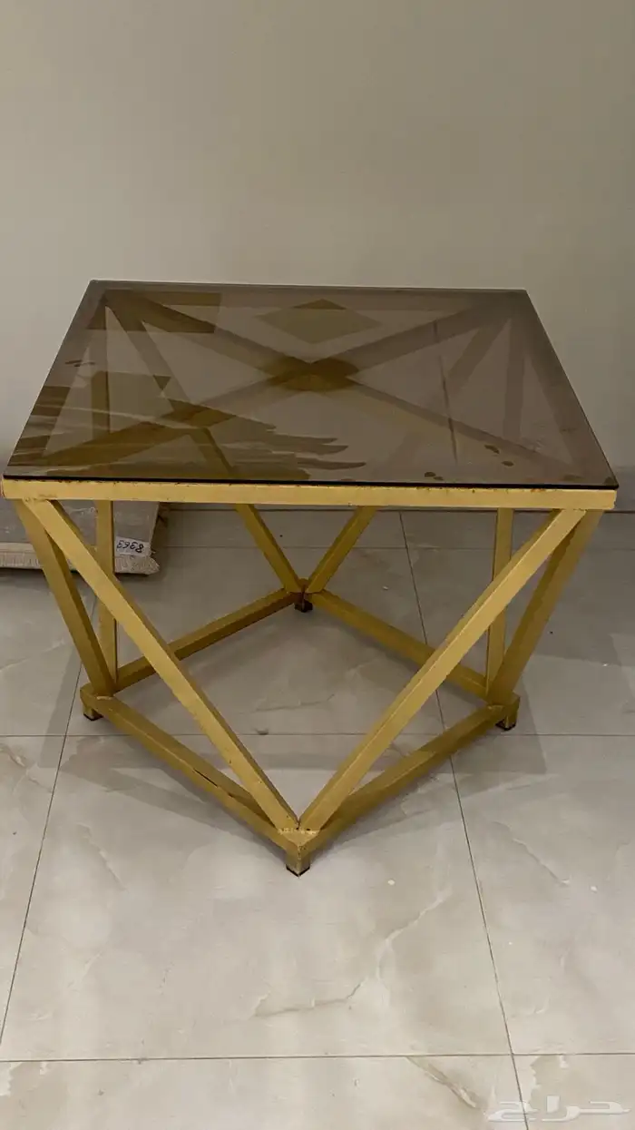 طاولة قزاز للبيع 1