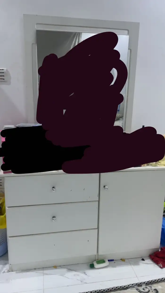 غرفه نوم بدون دولاب 2