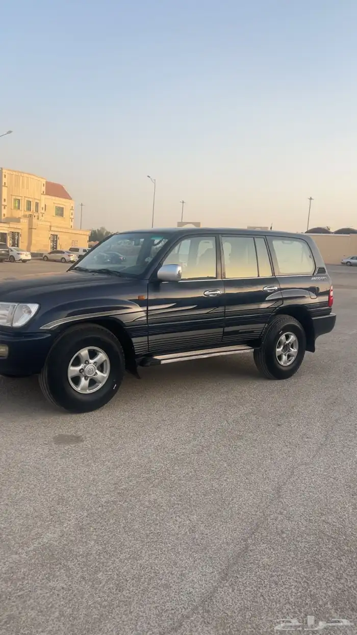 لاندكروزر 3