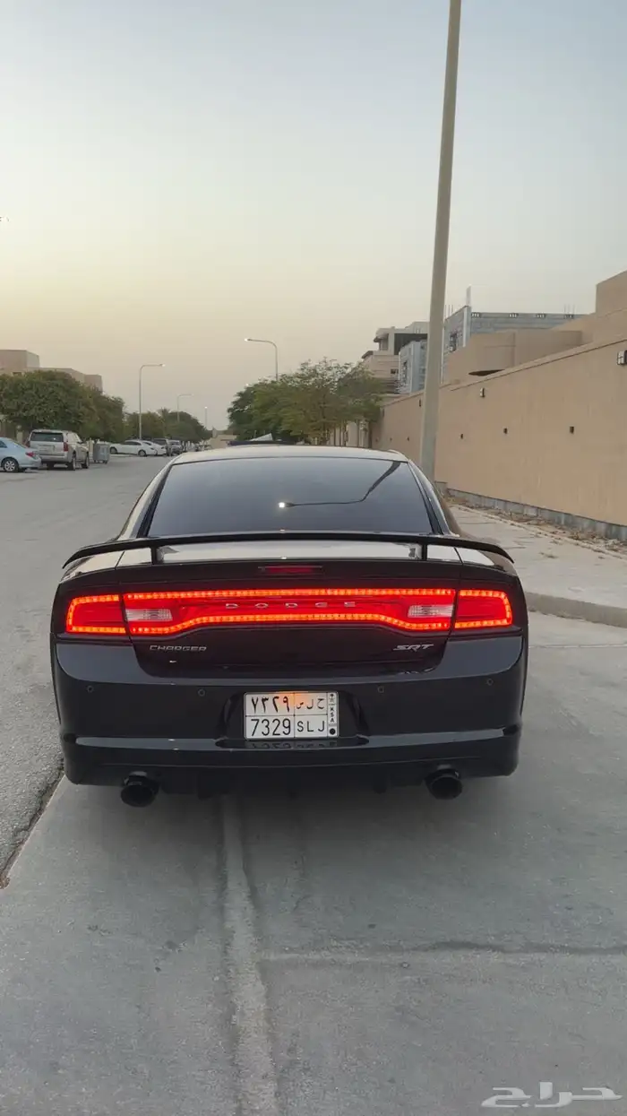 دوج تشارجر srt8 طلبيه 2
