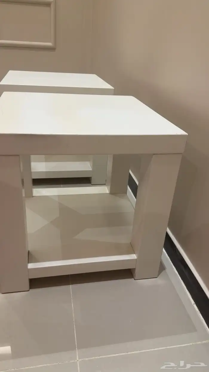 طاولة قهوه بيضاء 1