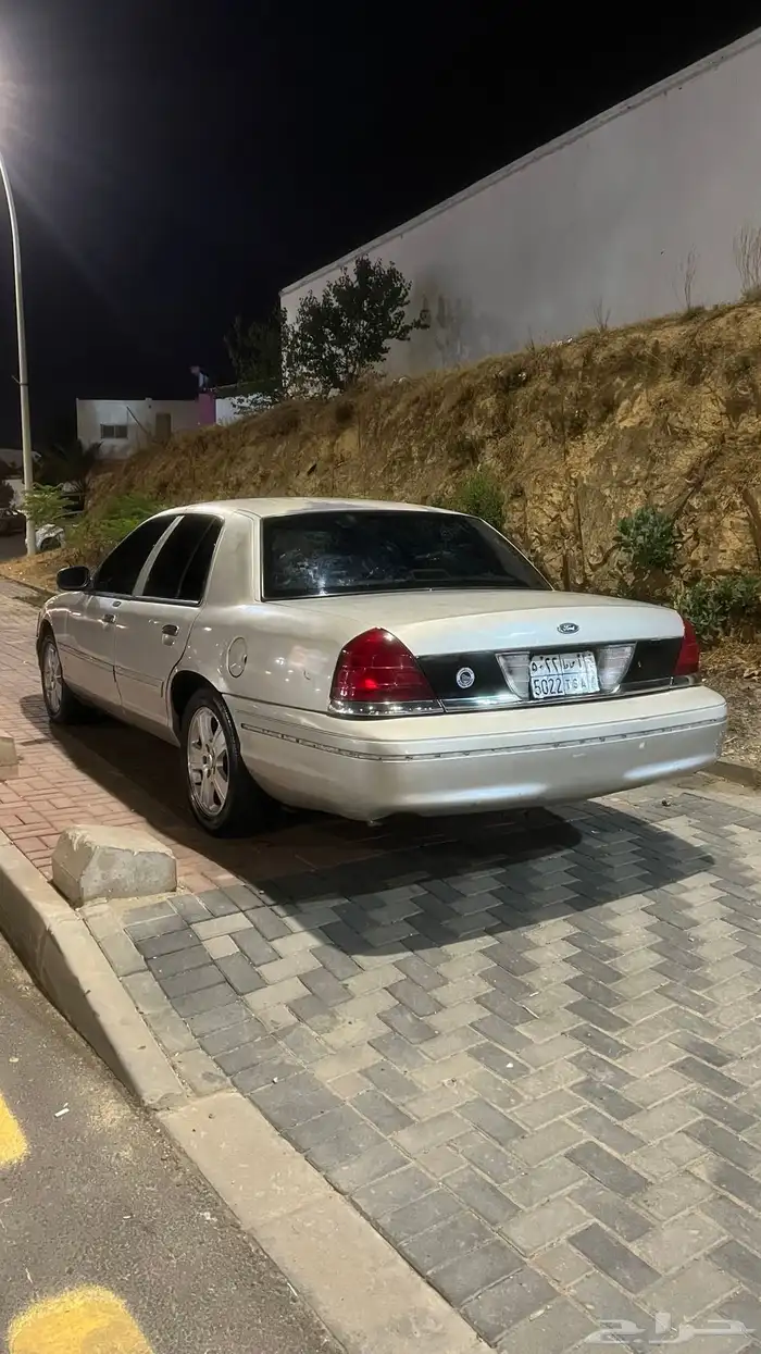 فورد فكتوريا 2005 فل كامل 13