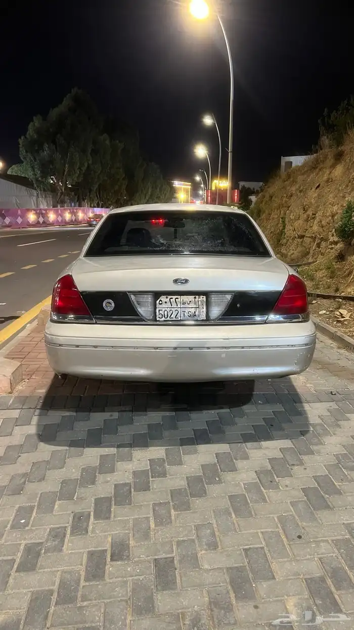 فورد فكتوريا 2005 فل كامل 15