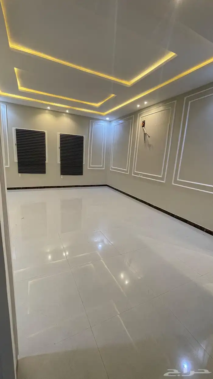 فيلا للإيجار تنال الرمال 2