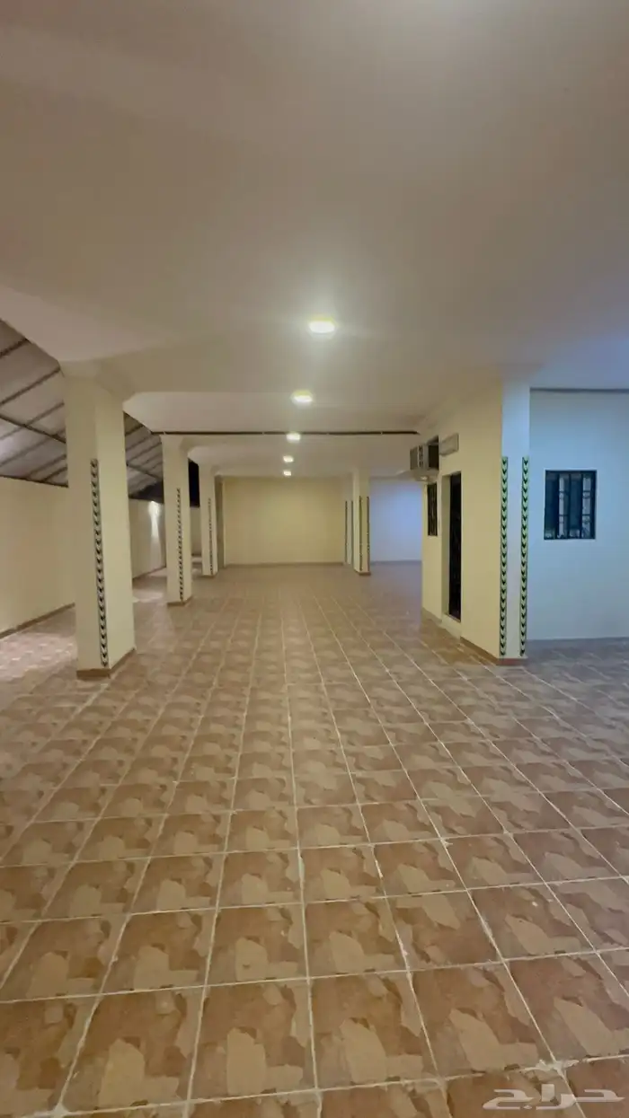 عماره فاخره للبيع او للايجار كل شقه علي حدى في حي الورود بجد 3