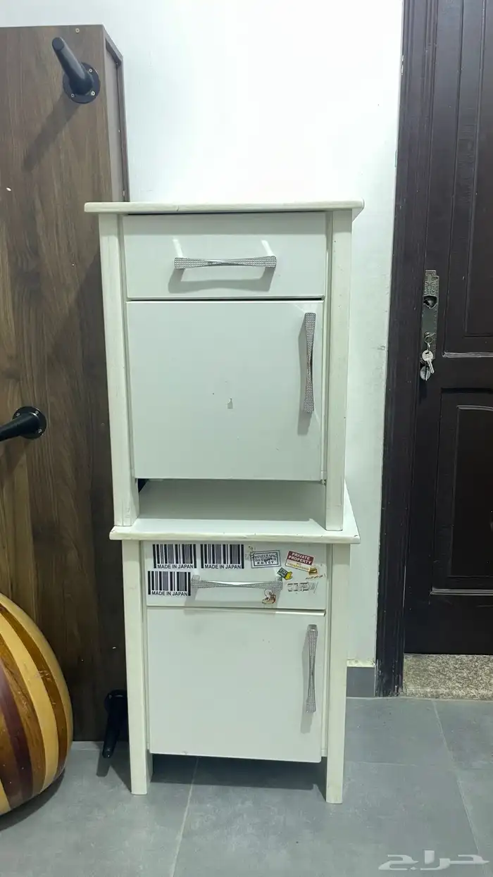 طاولة وكمودينه 0