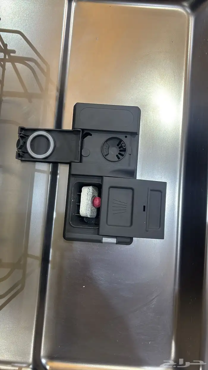 غسالة صحون Whirlpool جديدة شرط 4