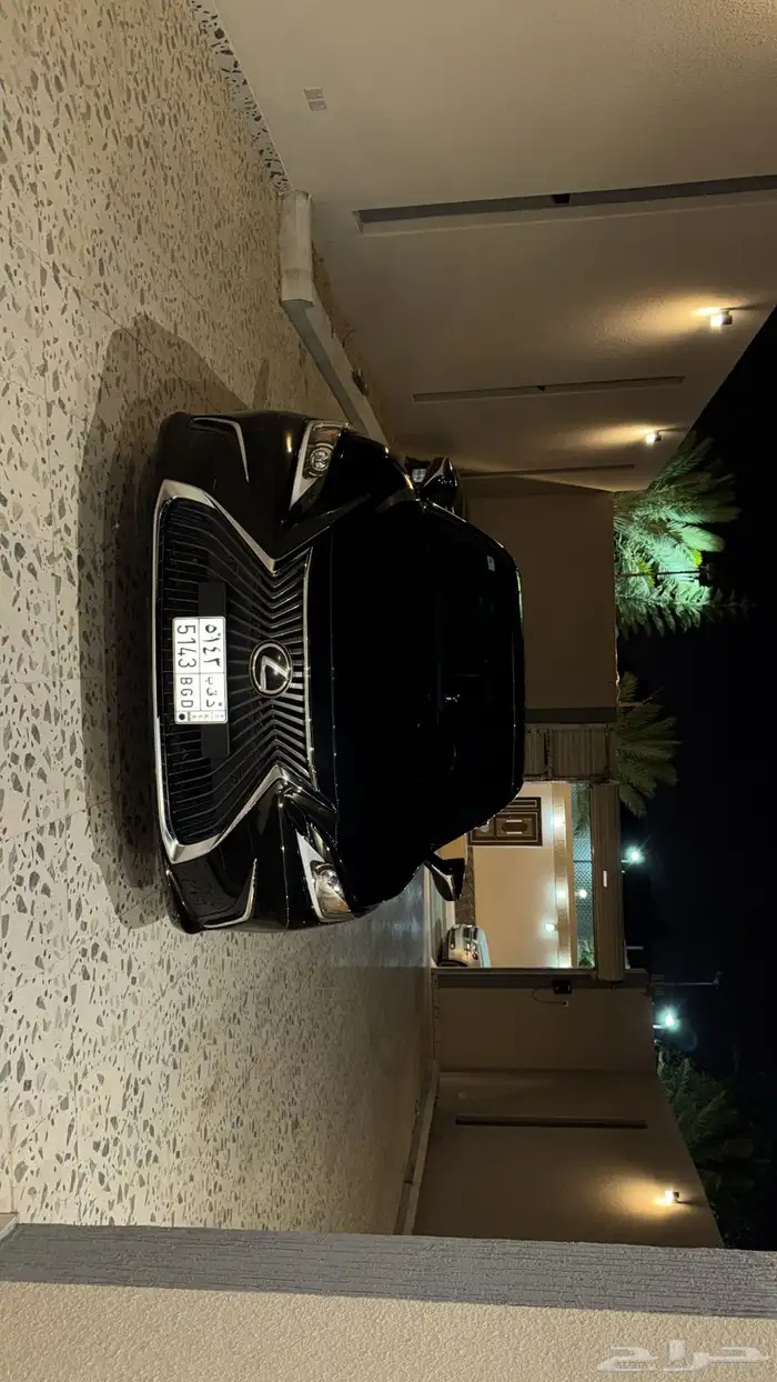 لكزس es 2019 AA 5