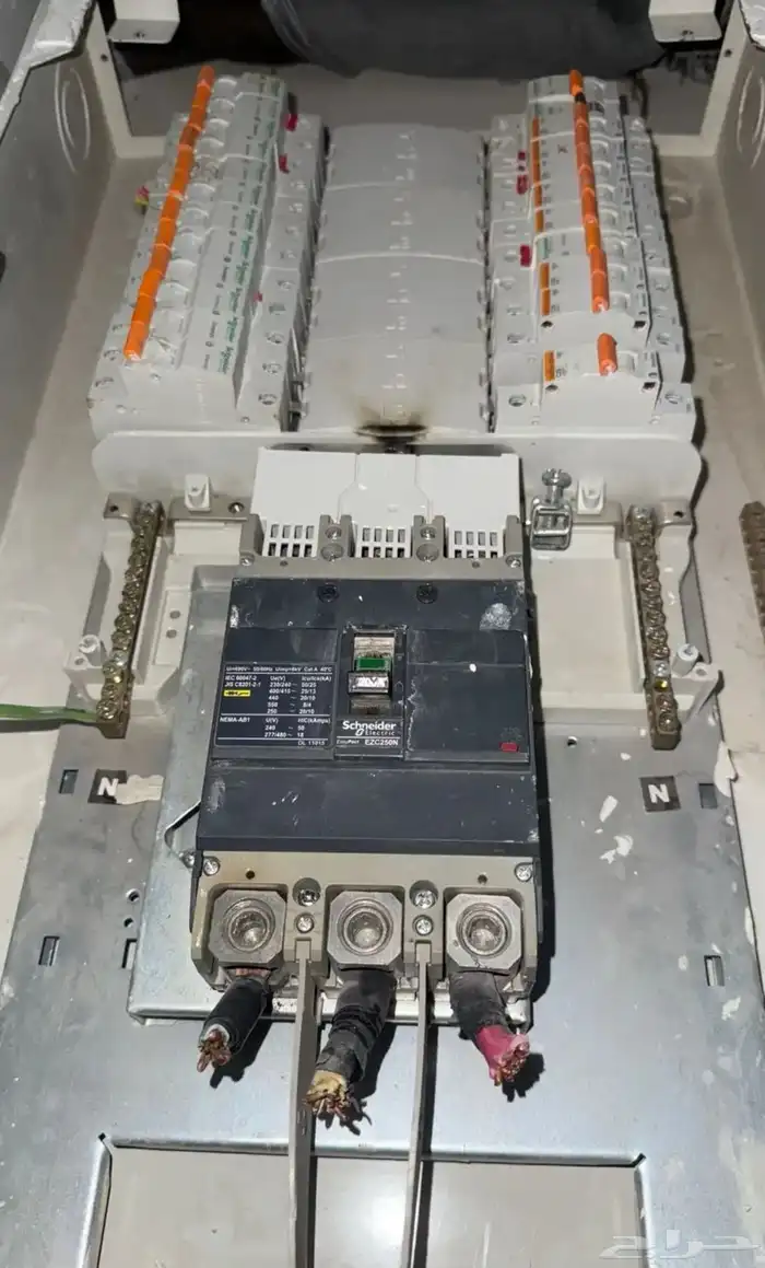 طبلون 24 خط شنايدر وقاطع 6