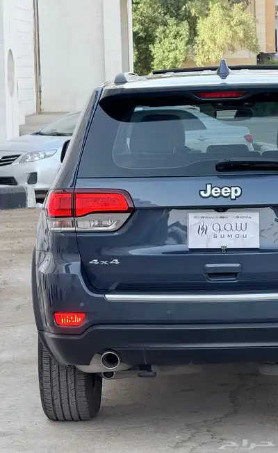 جيب قراند شروكي لمتد 2021 بسعر مناسب 9